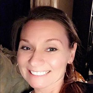 Meet your Posher, Tonya